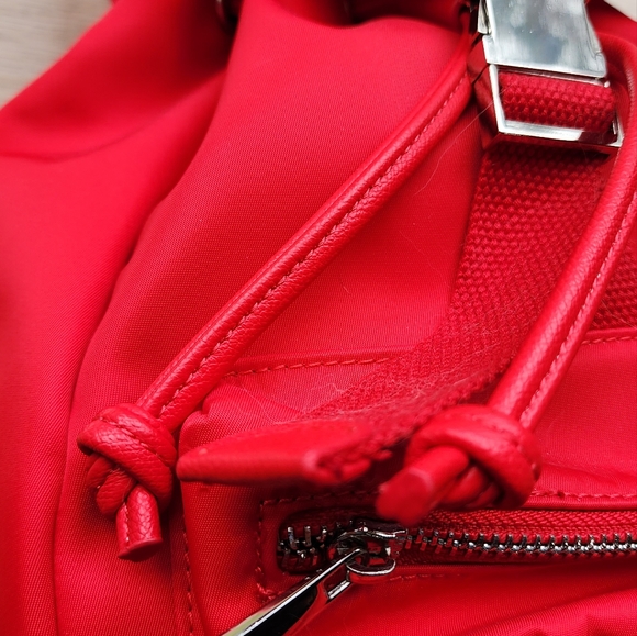 NEW Nylon waterproof mini backpack - Picture 3 of 8